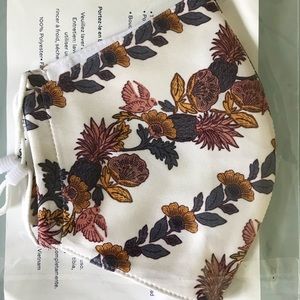 Tory Burch Face Mask, Polyester, Washable, NWT